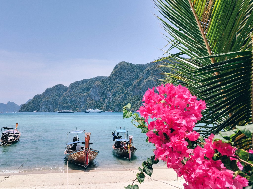 thailand travel tips, what to know about thailand, contiki thailand, alicia fashionista, thai west island hopper contiki