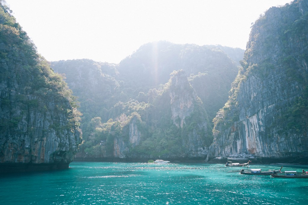 thailand travel tips, what to know about thailand, contiki thailand, alicia fashionista, thai west island hopper contiki