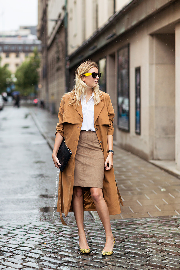 Doesn’t Camille Charriere look ravishing in camel? Aptly named “camel-athon,” Camille proves that “coordination is everything” with her mix and match neutrals. Create a look that’s wild and tame with leopard prints and creamy shades of camel! Skirt: Filippa K, Top: Filippa K, Coat: Monki, Shoes: Jimmy Choo, Purse: Figaros Bryllup, Sunglasses: Celine